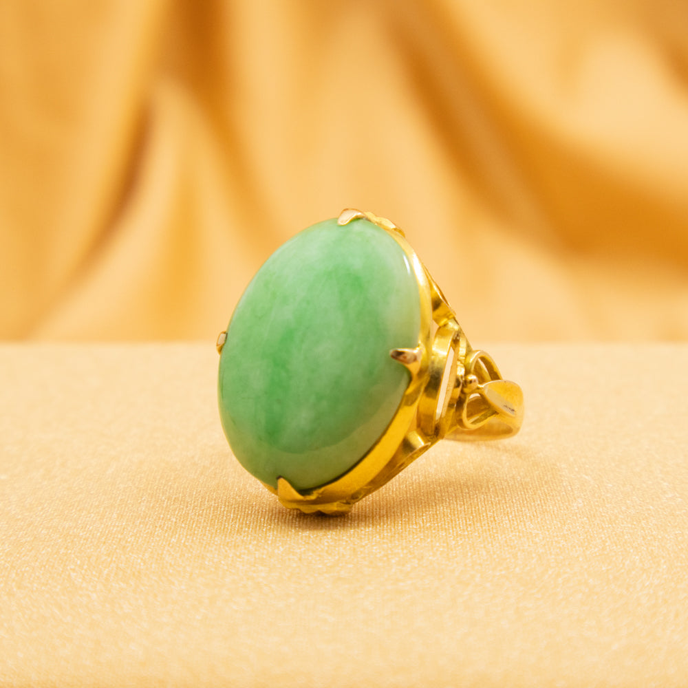Vintage Jadeite Ring, 18ct Yellow Gold