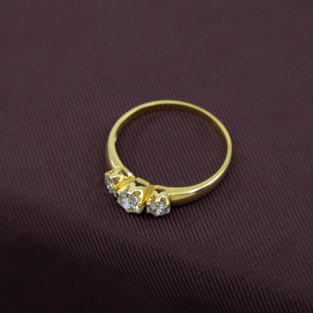 Vintage Diamond Ring, 18ct Yellow Gold