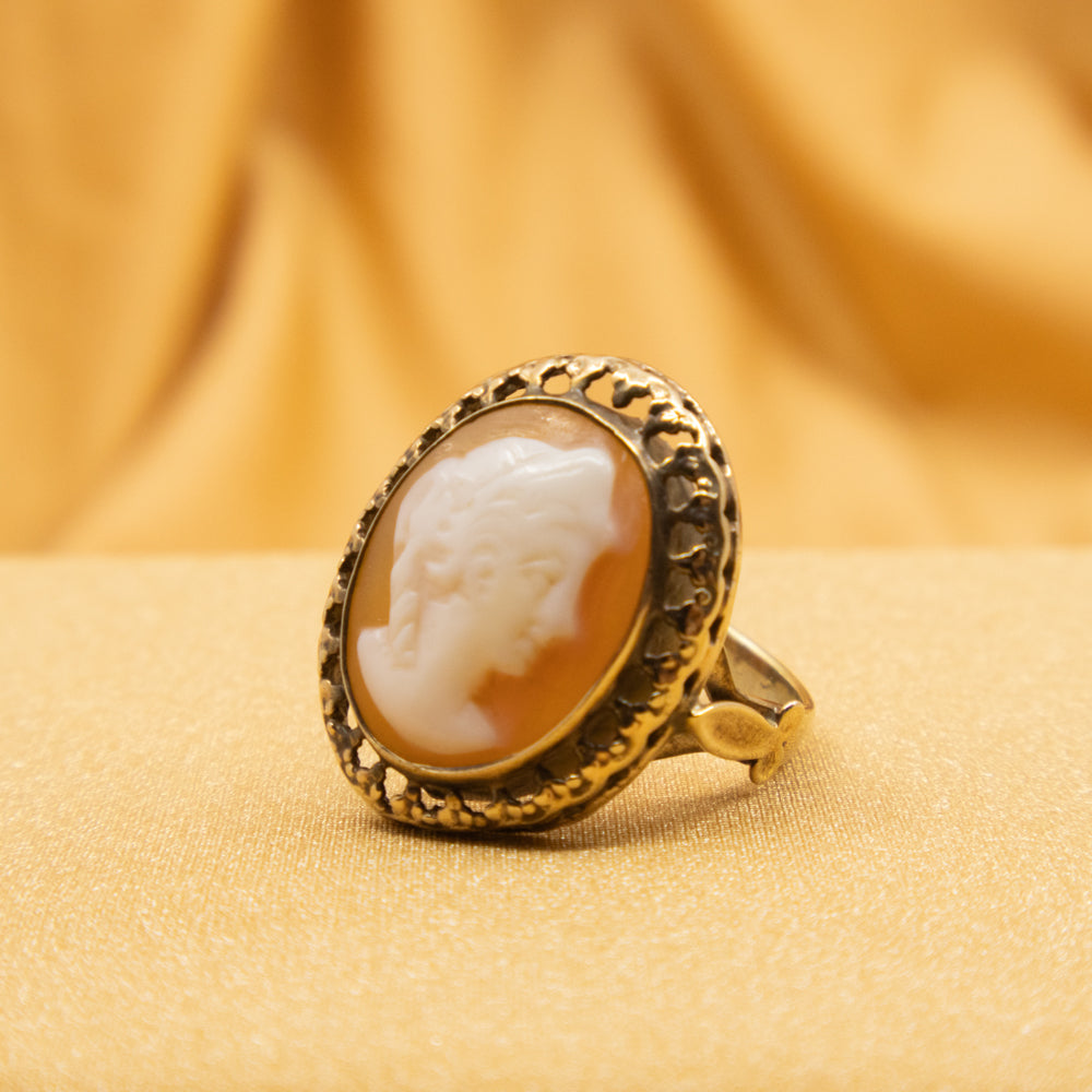 Antique Cameo Ring, 9ct Yellow Gold