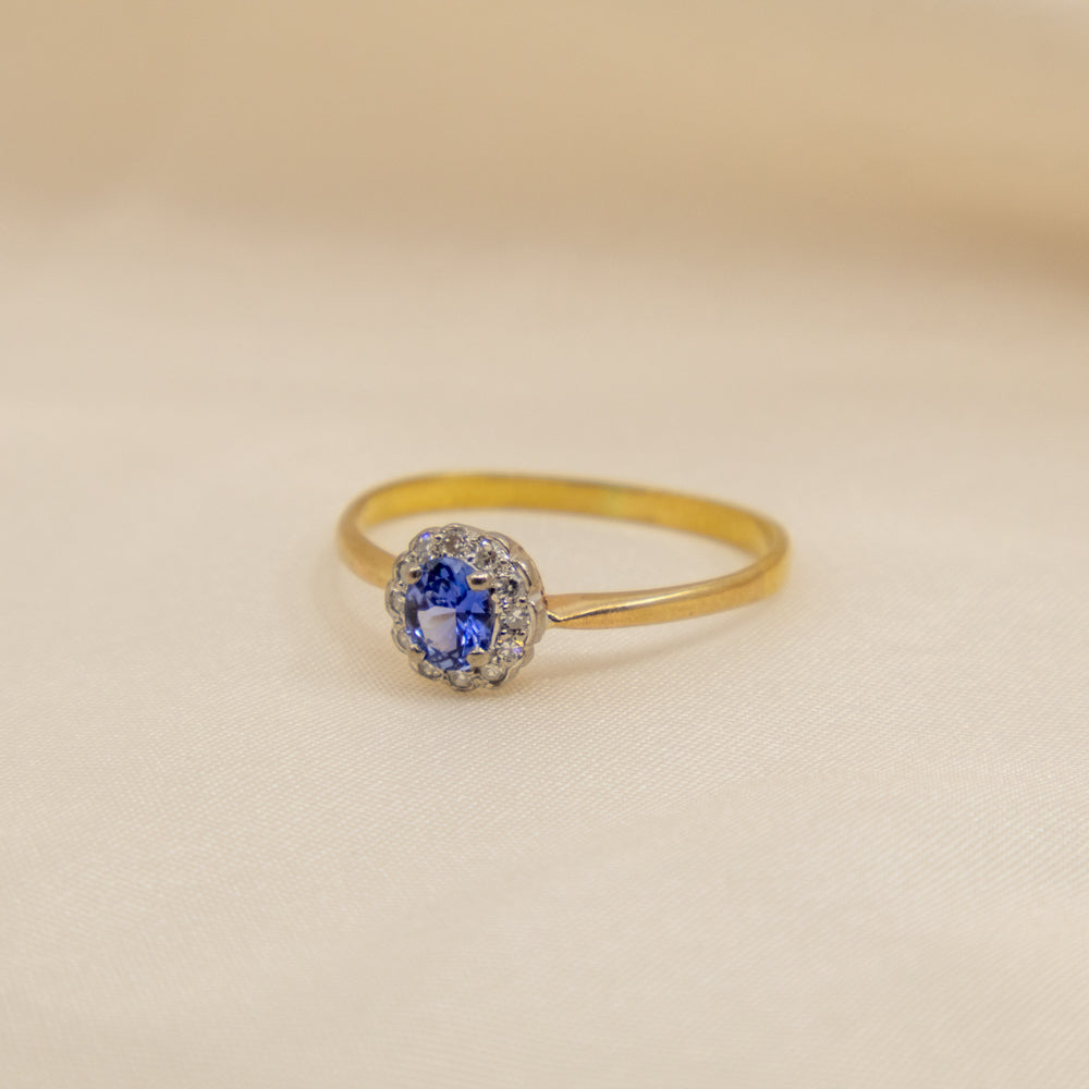 Edwardian Sapphire and Diamond Cluster Ring, 18ct Yellow Gold
