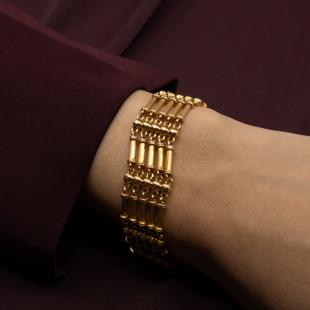 Edwardian Gate Bracelet, 15ct Yellow Gold